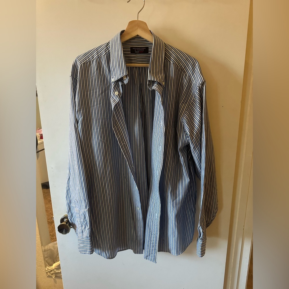 Roundtree & Yorke Black and White Striped Shirt